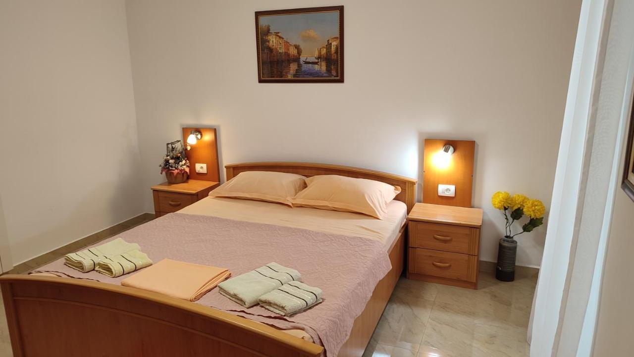Apartments Familia Budva Eksteriør billede
