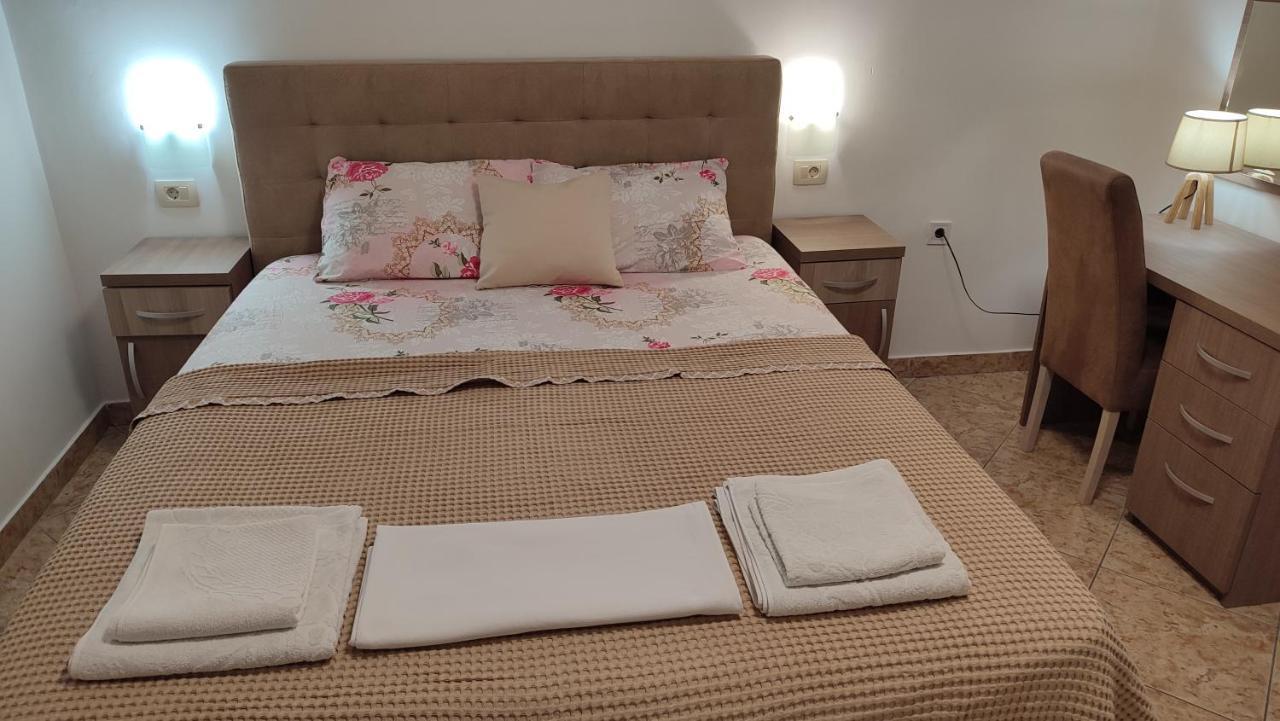 Apartments Familia Budva Eksteriør billede