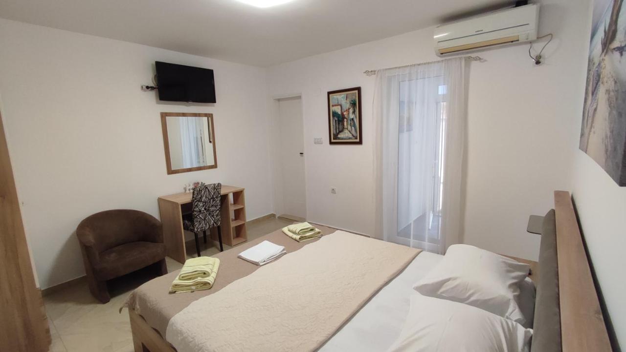 Apartments Familia Budva Eksteriør billede