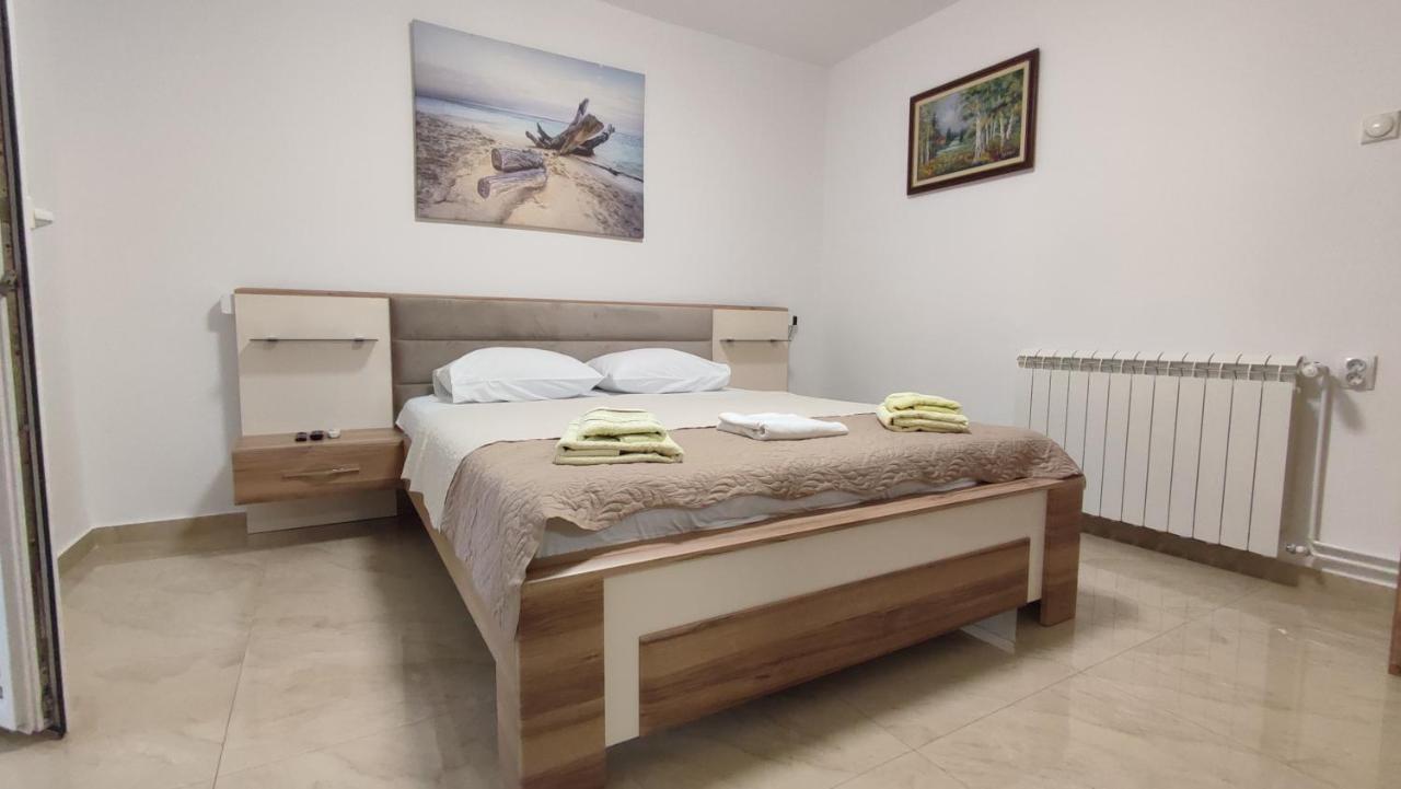 Apartments Familia Budva Eksteriør billede