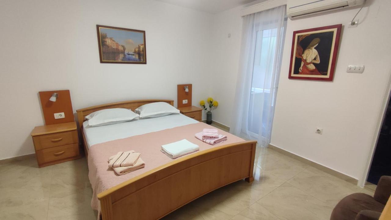 Apartments Familia Budva Eksteriør billede