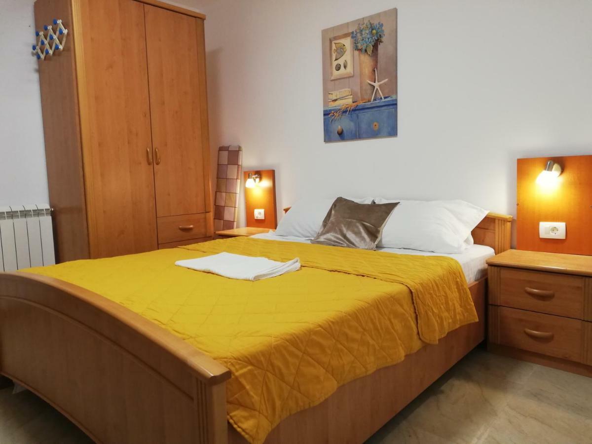 Apartments Familia Budva Eksteriør billede