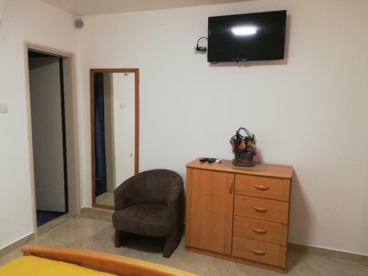 Apartments Familia Budva Eksteriør billede